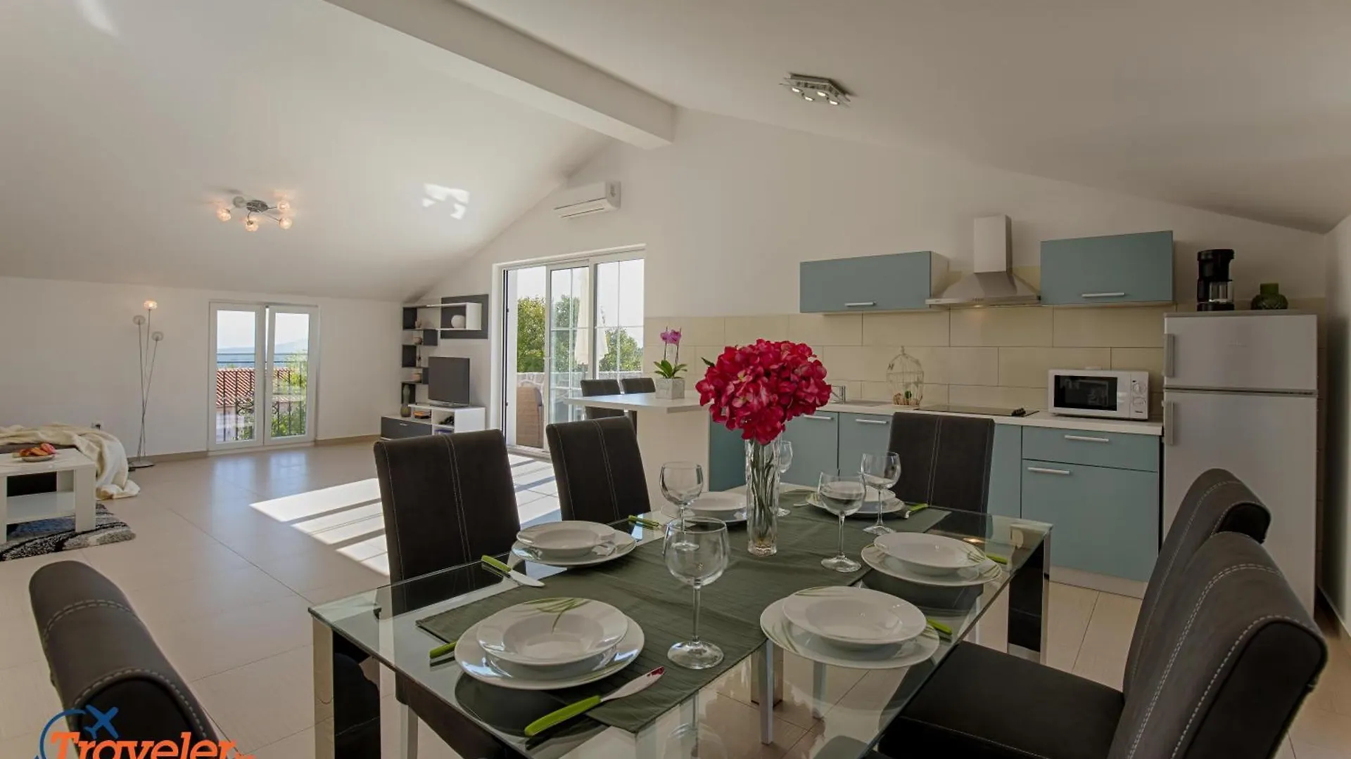 Luxury And Modern Villa With Pool Near Beach By Traveler Tourist Agency Krk - Id 2138 Vrh  Vrh (Krk)